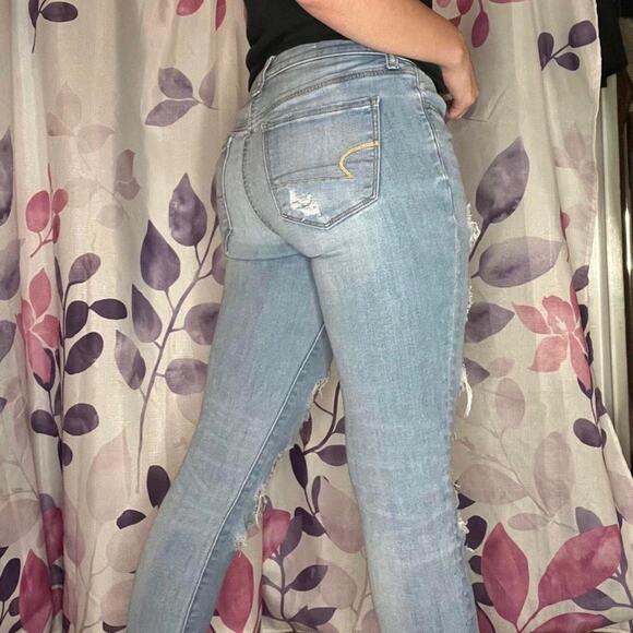 American Eagle Next Level Stretch Jegging Crop Distressed Casual Normcore Size 2 - Picture 3 of 6